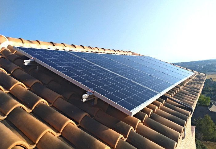 instalacion-fotovoltaica-vivienda-en-montesion